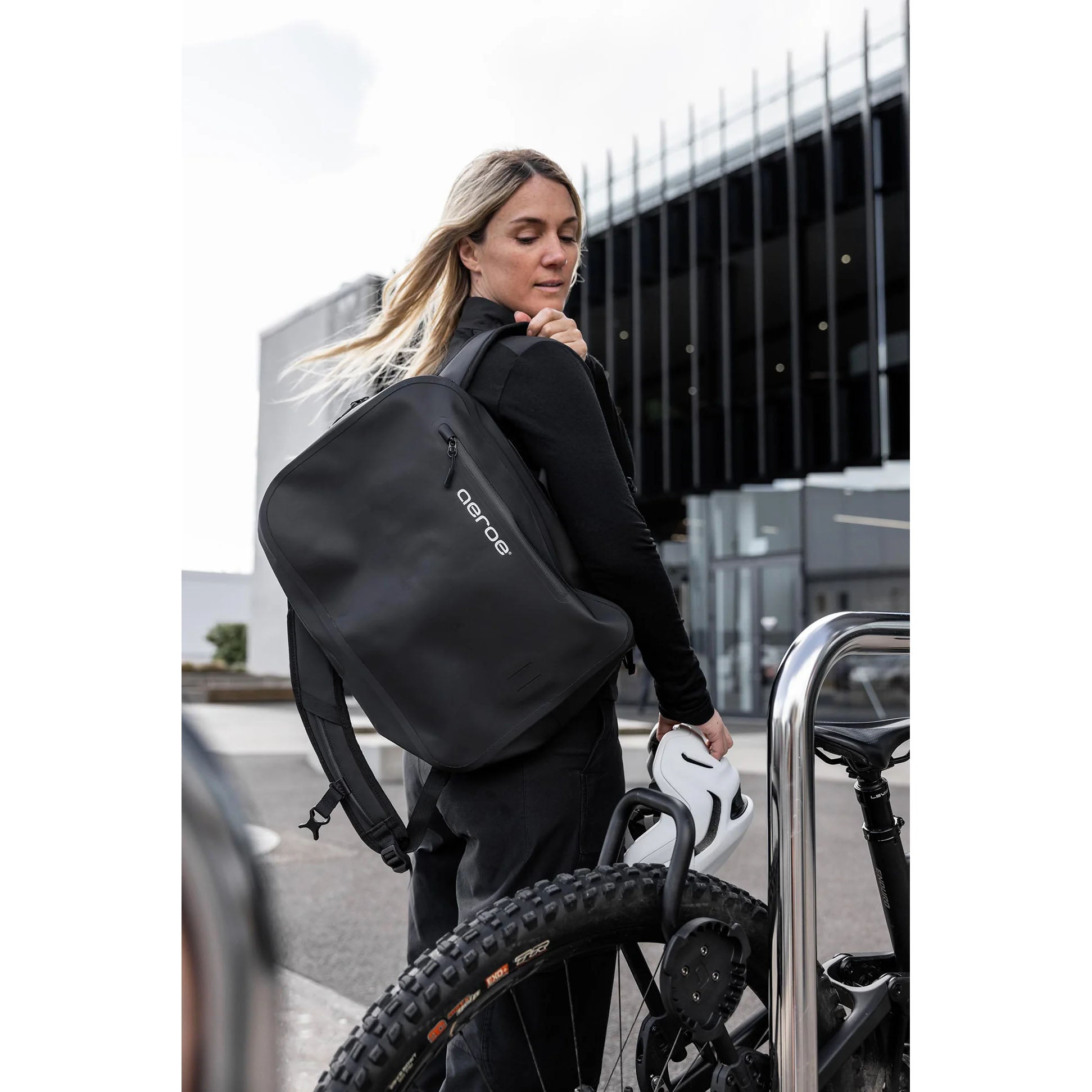 Aeroe QuickLock Urban Backpack, 10 Liter, Black-4