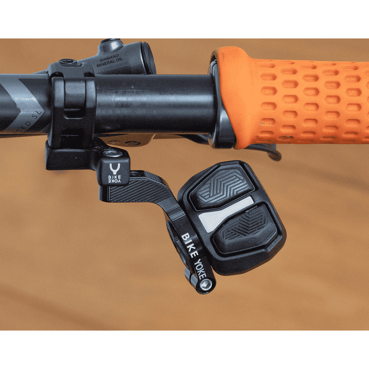 Bike Yoke Poddy AXS Pod Clamp, Right - Blk-1